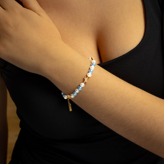 Golden Signature Pearl Bracelet - White and Blue