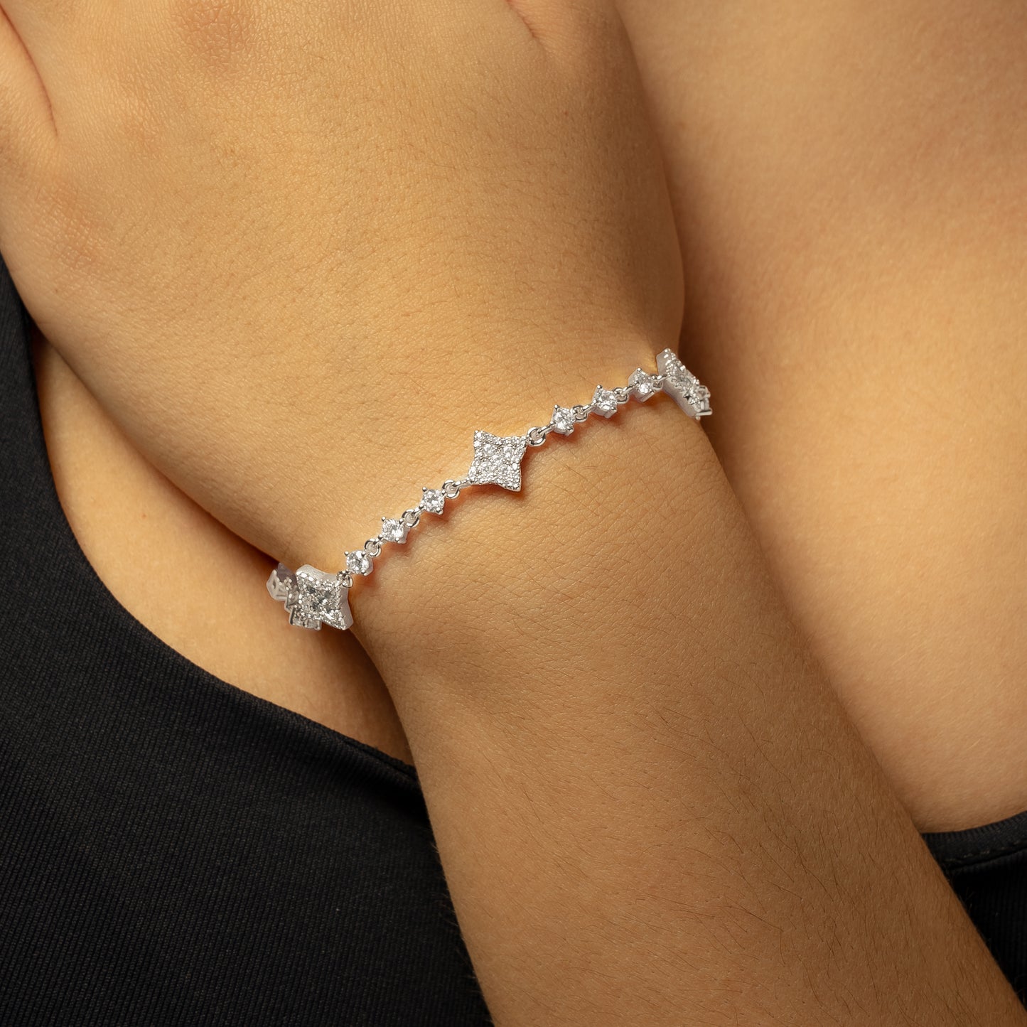 Bracelet Flower Tennis Argenté - Pierres blanches