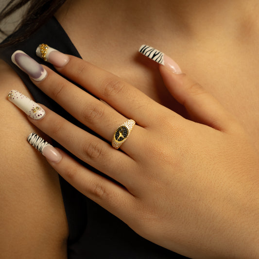 Iced Oval signet ring gold