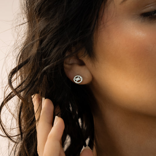 Round signature silver earrings