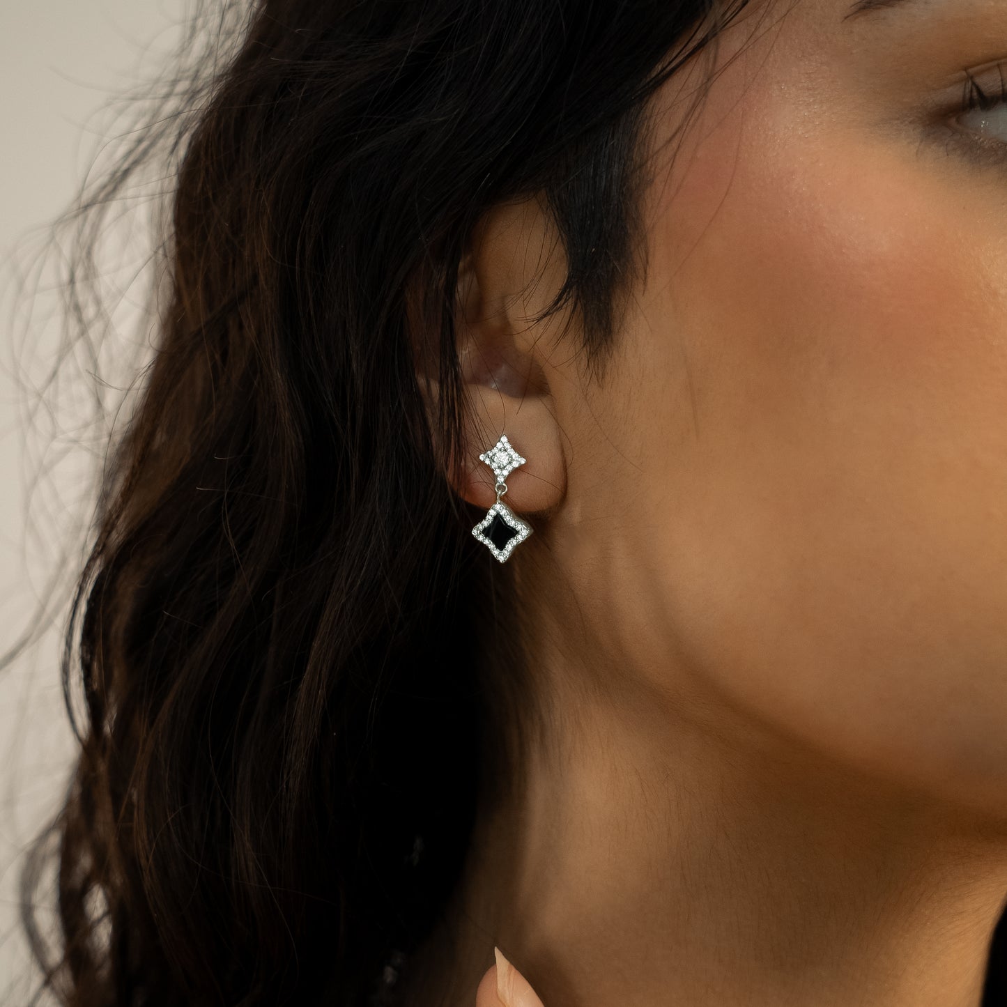 Stars & Flowers earrings argentées - Motif noir