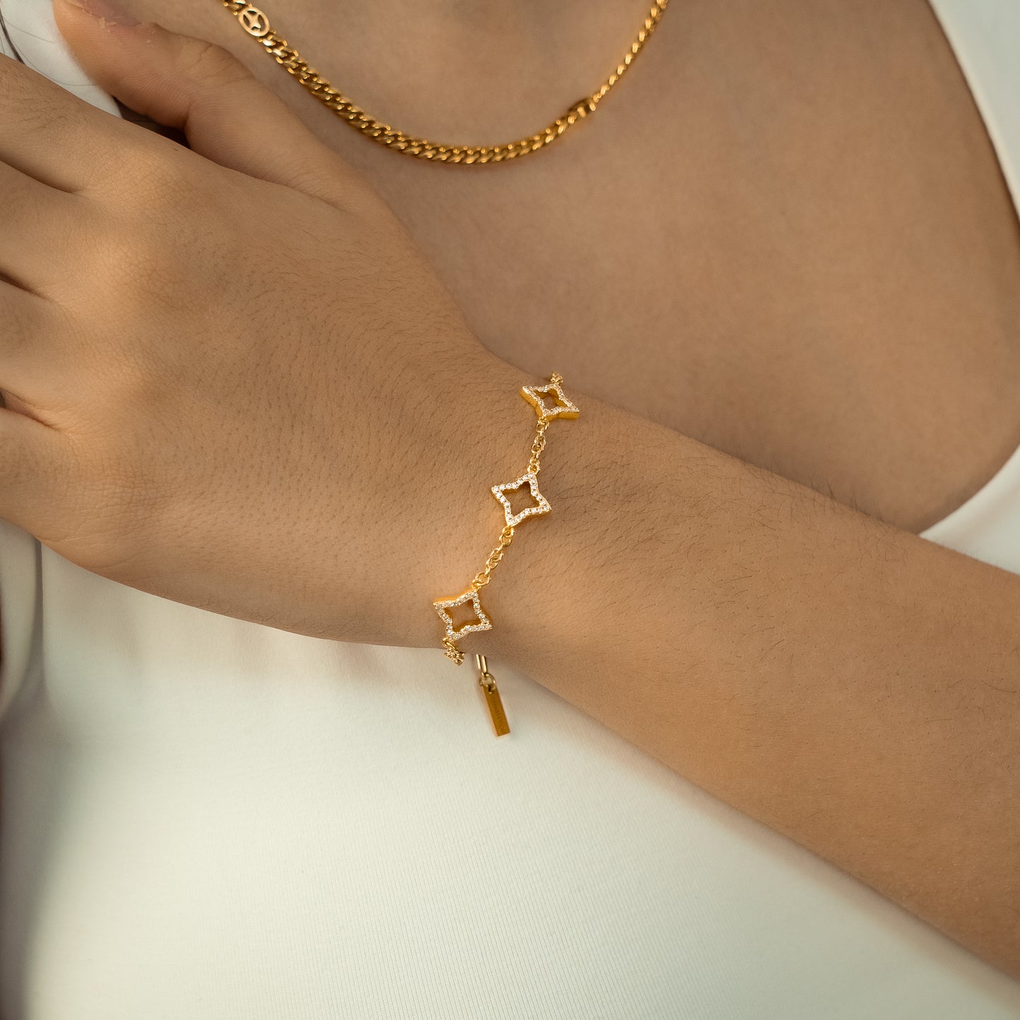 Hollow Flower Bracelet Gold