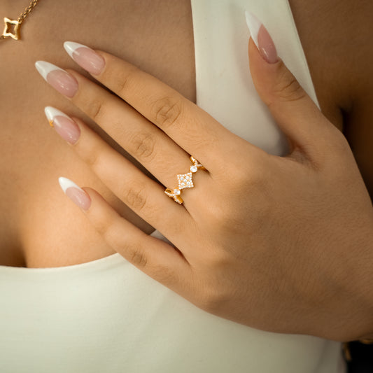 Flower tennis ring gold