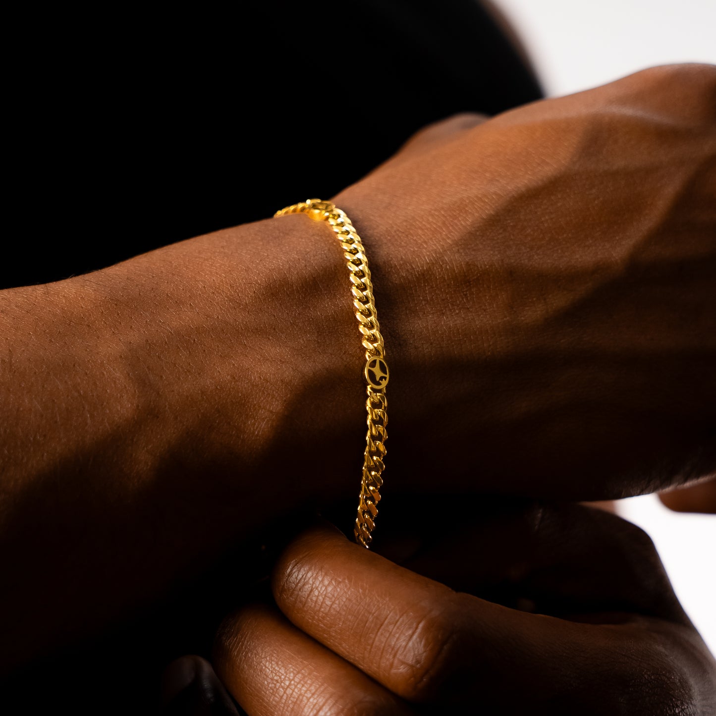 Bracelet Cuban link 4 mm Signature Doré