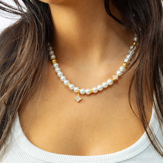 Gold Flower Pearl Chain - White Stones