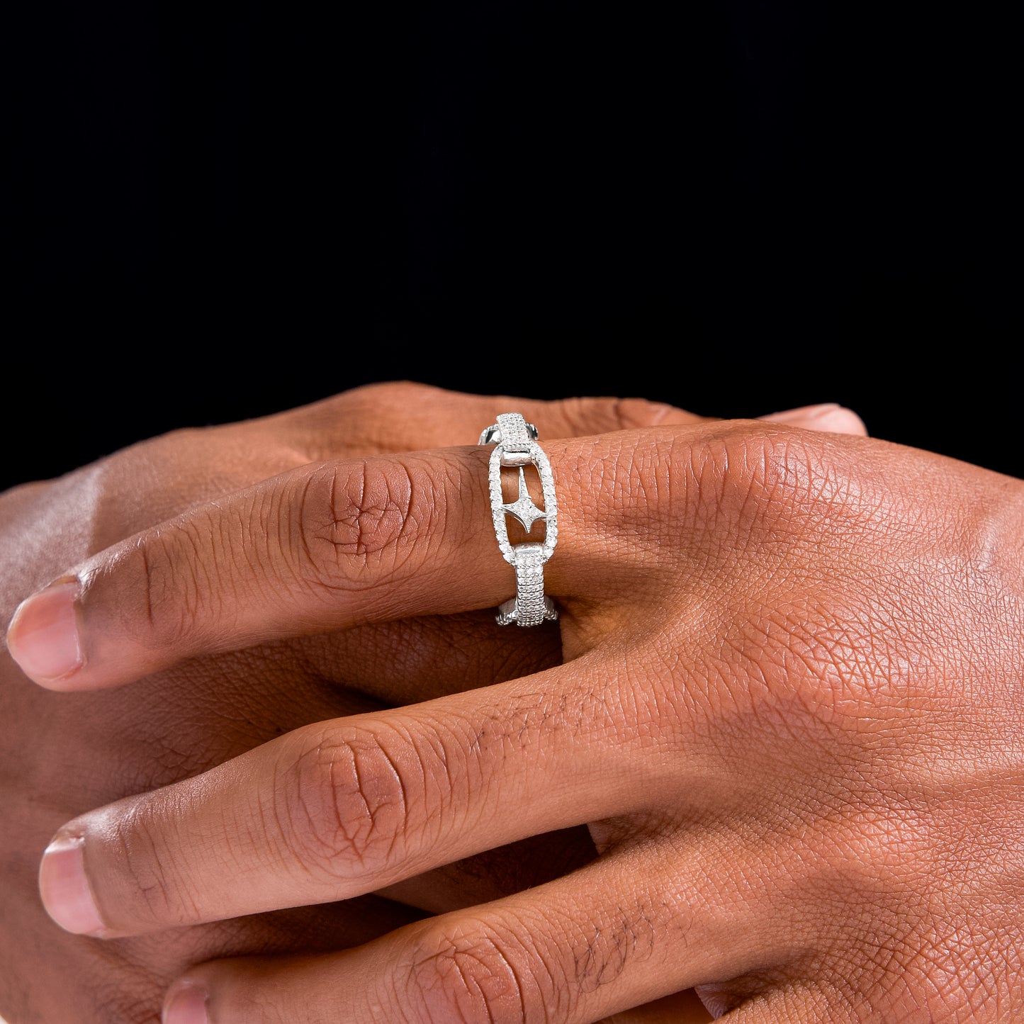 Iced H-ring signature silver