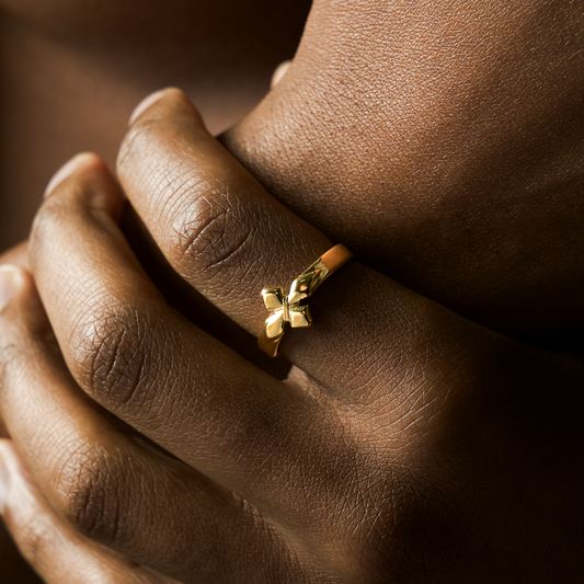 Crossed star ring - Doré