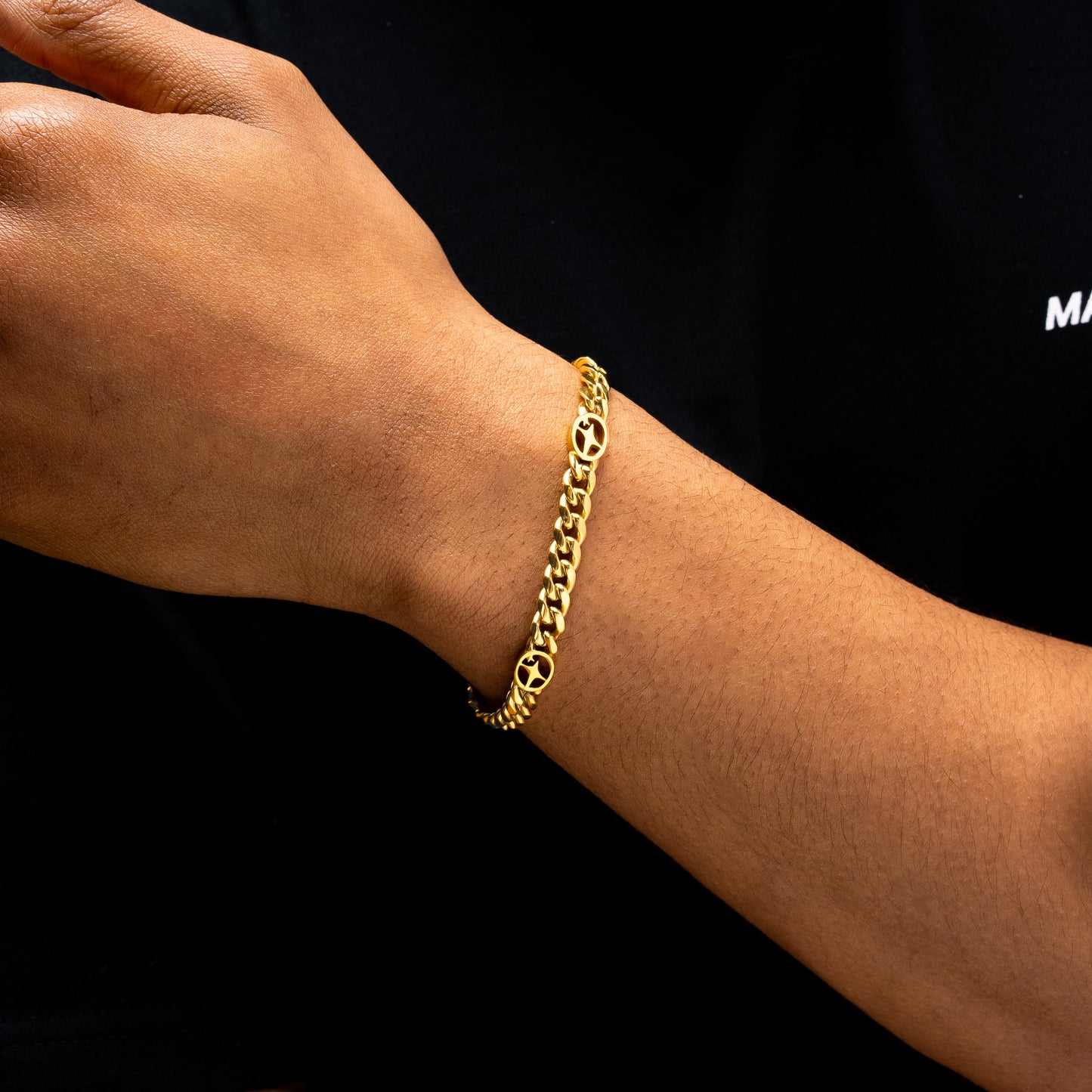 Cuban link bracelet 6 mm Signature Gold