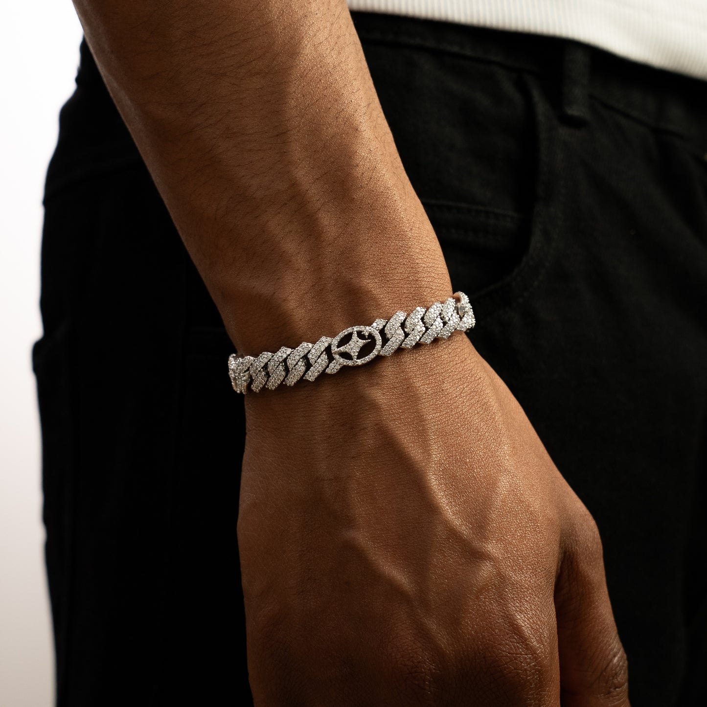 Signature Prong link Bracelet 10mm Silver