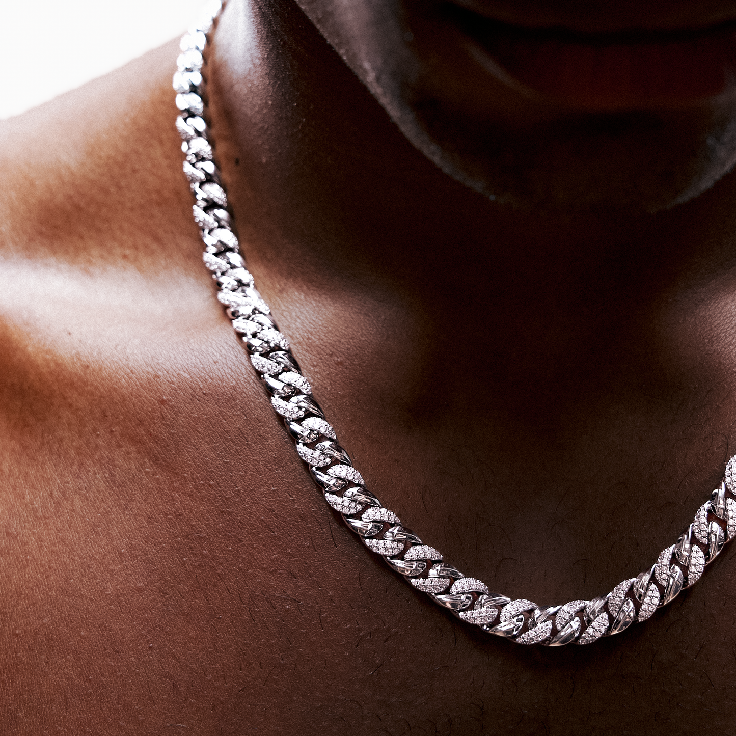 Chaîne Iced Icon Cuban link 8mm 1/2 Argentée